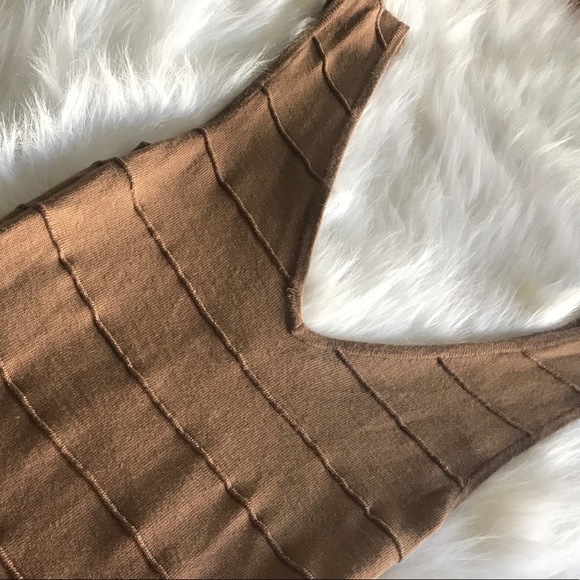 ａｒｄｅｎ ｂ. ｅｍｂｅｌｌｉｓｈｅｄ ｂｏｄｙ ｃｏｎ ｄｒｅｓｓ - Picture 4 of 6